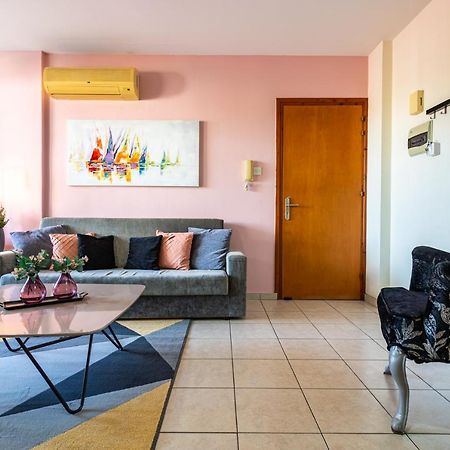 Freya 1-Bedroom Apartment In Ларнака Екстериор снимка