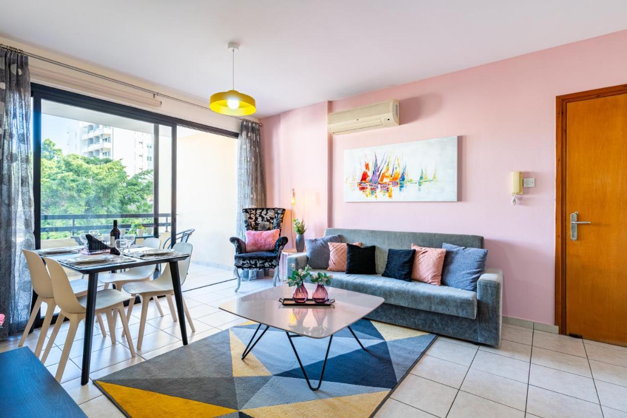 Freya 1-Bedroom Apartment In Ларнака Екстериор снимка